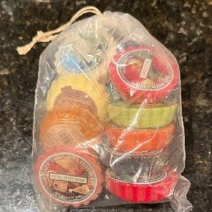 Yankee Candle Home Sweet Home Wax Melts Set - Red, Orange, Green